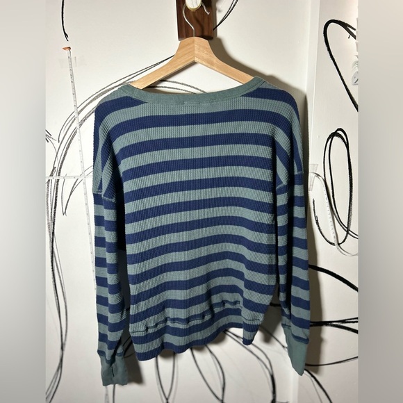 Offline by Aerie Oversized V-Neck Blue + Green Striped Thermal Long Sleeve, Sm - Picture 8 of 8